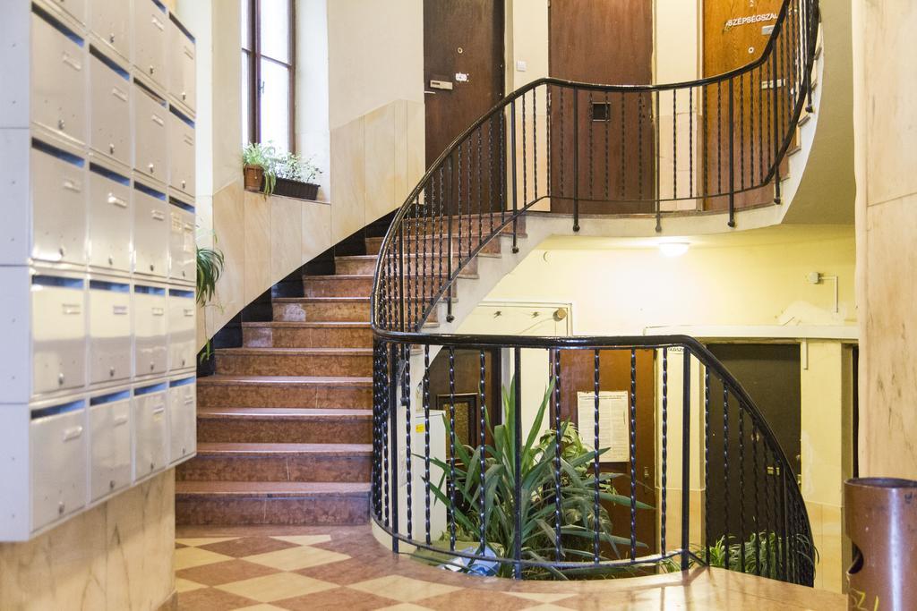 Central Danube Apartment Budapest Exterior foto